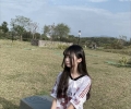 大一學生妹：小薇158.C.44.19歲 清純失戀大一正妹 尋求刺激中