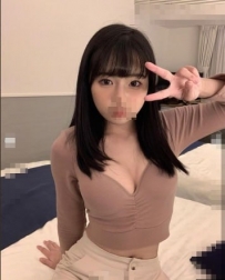 台南援交妹：糖糖156.D.46.24歲 多水的私密淺穴很敏感易高潮