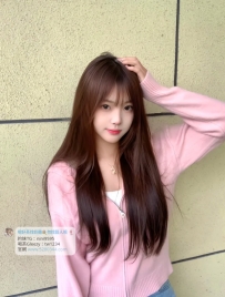 高雄蘿莉送茶：心妍160.D.45.19歲 白嫩小隻馬 胸型漂亮手感好