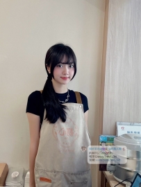 台中學生妹外約：妙妙158.C.42.20歲 冰店正妹 名校大三在讀生