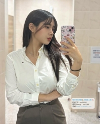 外送茶推薦：艾莉165.C.48.26歲 OL制服控必收 聰明理性外表...
